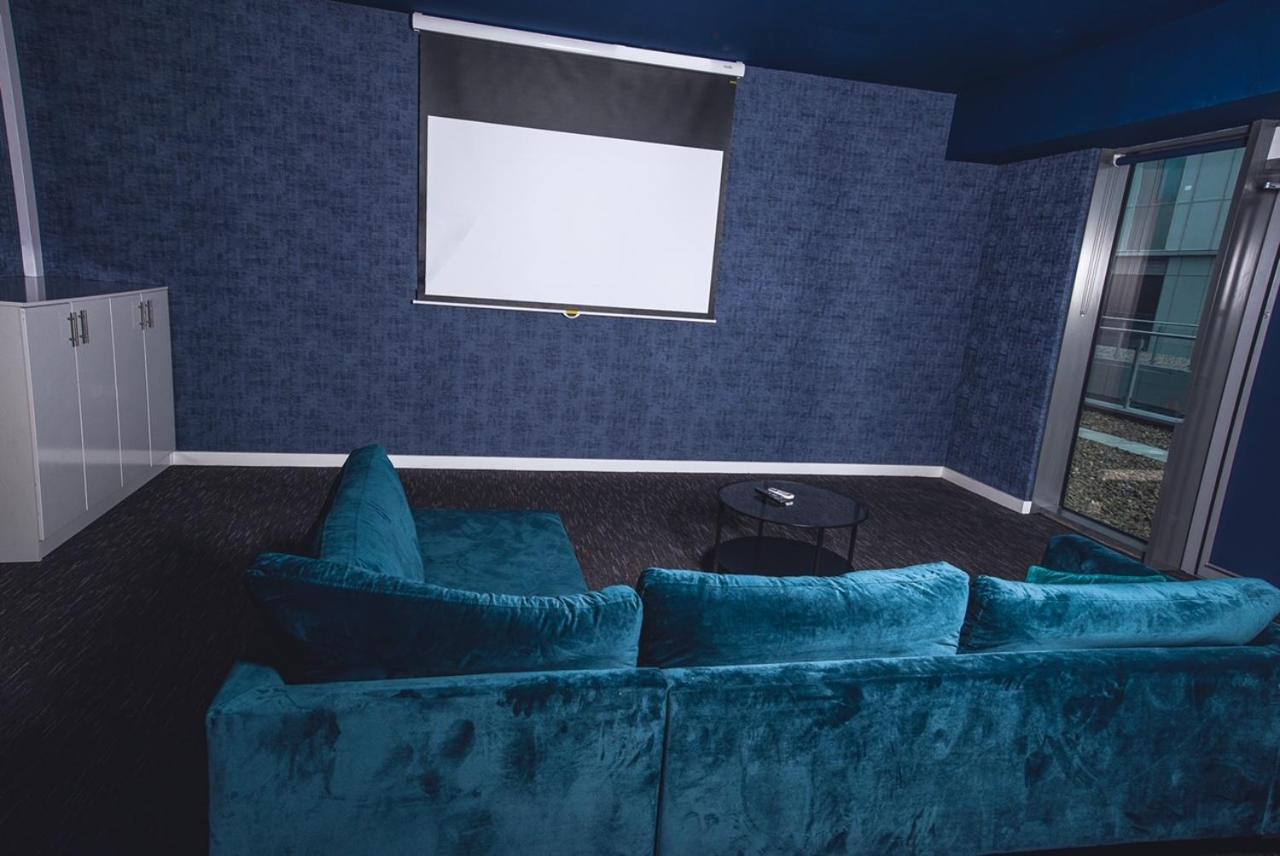 Hallsphere - Stunning Apartment Salford Quays Manchester Kültér fotó